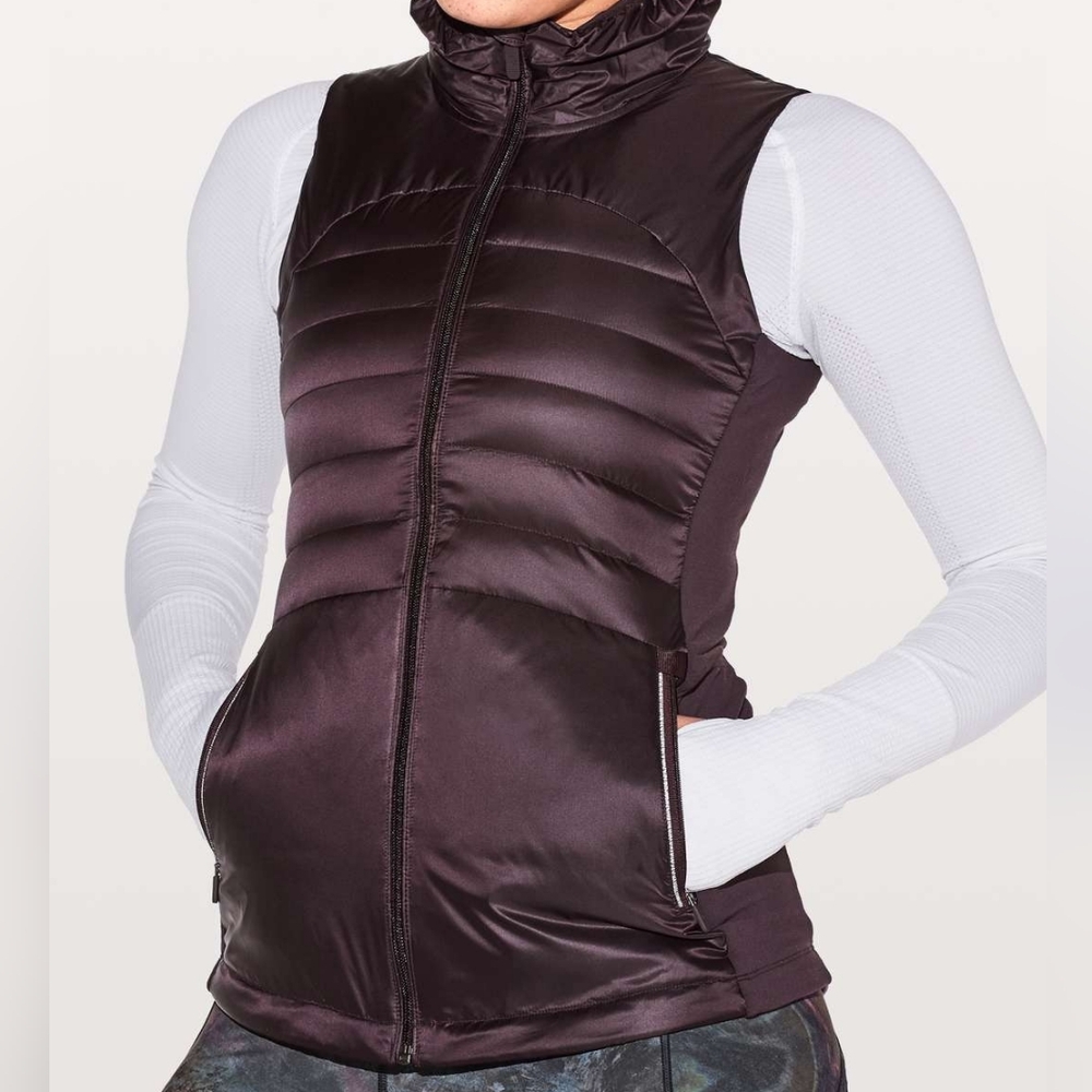 Lululemon Down For A Run Vest - Picture 2 of 12